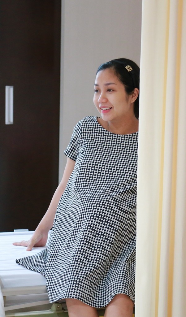 Oc Thanh Van sinh con trai thu 3 nang 3,5 kg-Hinh-2